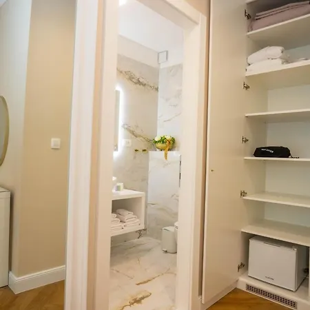 And Style Luxury 2 سبليت